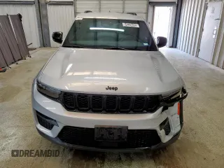 2024 Jeep Grand Cherokee Altitude with VIN 1C4RJHAG6RC124560, listed as a Copart auction lot 64229455 with 41,044 mi miles and Clean title. Bid and sale history available at DreamBid. Image 5.