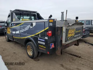 2015 Ford Transit with VIN 1FDBF6ZM5FKA33195, listed as a Copart auction lot 44273595 with 202,742 mi miles and Clean Title. Bid and sale history available at DreamBid. Image 2.