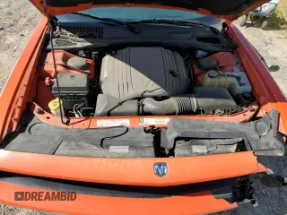2010 Dodge Challenger R/T Classic z VIN 2B3CJ5DT6AH270246, wystawiony jako Copart lot #53499155 z przebiegiem 69 107 mil mil oraz Szkoda całkowita • Salvage title. Historia ofert i sprzedaży dostępna na DreamBid. Obrazek 13.