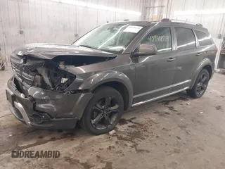 2018 Dodge Journey Crossroad with VIN 3C4PDDGG4JT388786, listed as a IAAI auction lot 40948539 with 122,449 mi miles. Bid and sale history available at carsss.com. Image 18.