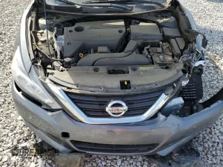 2018 Nissan Altima SR with VIN 1N4AL3AP1JC475560, listed as a Copart auction lot 49029655 with 121,264 mi miles and Salvage Title. Bid and sale history available at DreamBid. Image 11.
