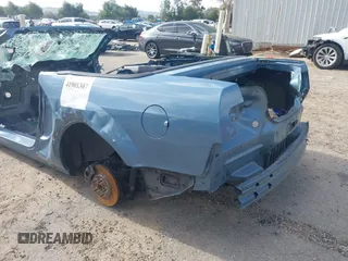 2005 Ford Mustang Deluxe with VIN 1ZVFT84N755227439, listed as a IAAI auction lot 41901307 with Not Provided miles. Bid and sale history available at carsss.com. Image 12.