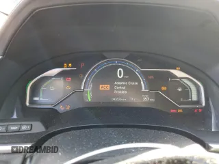 2018 Honda Clarity Plug-In Hybrid with VIN JHMZC5F10JC002096, listed as a Copart auction lot 79042274 with 43,633 mi miles and Salvage Title. Bid and sale history available at carsss.com. Image 9.