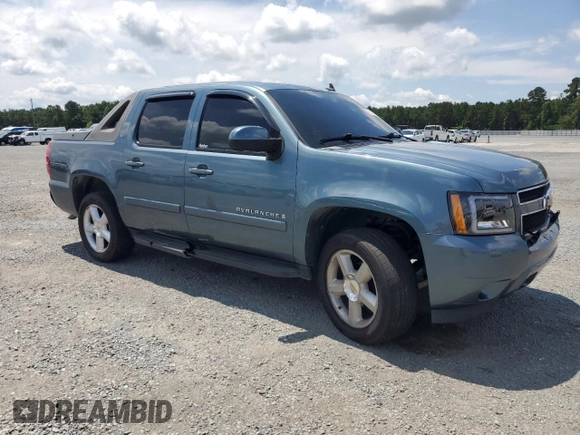 2008 Chevrolet Avalanche 3LT z VIN 3GNEC120X8G262669, wystawiony jako Copart lot #63563495 z przebiegiem 301 581 mil mil oraz Szkoda całkowita • Salvage title. Historia ofert i sprzedaży dostępna na DreamBid. Obrazek 4.