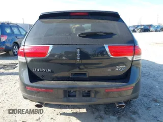 2013 Lincoln MKX with VIN 2LMDJ6JK6DBL05749, listed as a IAAI auction lot 42000210 with 104,944 mi miles. Bid and sale history available at carsss.com. Image 15.