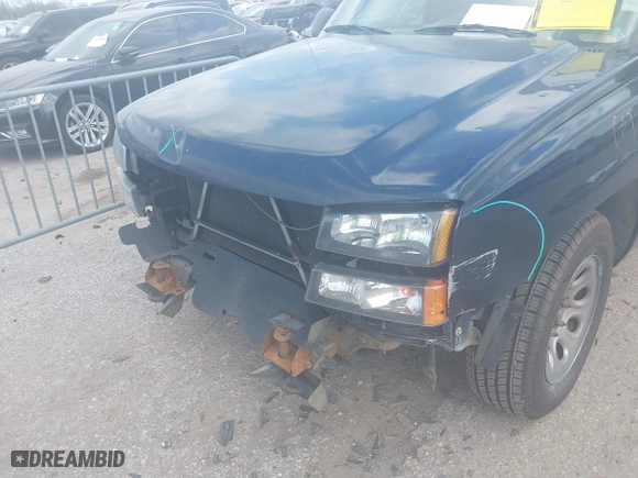 2006 Chevrolet Silverado 1500 Work Truck with VIN 3GCEC14X26G207620, listed as a IAAI auction lot 41506965 with 1 mi miles. Bid and sale history available at carsss.com. Image 6.