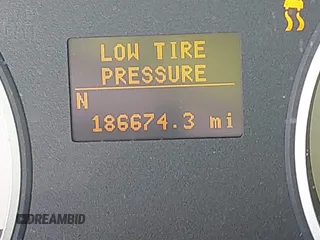 2006 Ford Explorer Eddie Bauer with VIN 1FMEU74E16UB33744, listed as a IAAI auction lot 42387031 with 186,674 mi miles and . Bid and sale history available at DreamBid. Image 7.