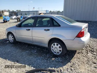 2005 Ford Focus S with VIN 1FAFP34N85W305866, listed as a Copart auction lot 46666825 with 191,576 mi miles and Salvage Title. Bid and sale history available at carsss.com. Image 2.