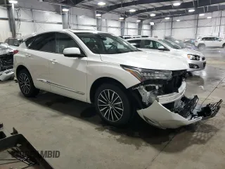 2025 Acura RDX Advance with VIN 5J8TC2H77SL001974, listed as a Copart auction lot 50330135 with 334 mi miles and Salvage Title. Bid and sale history available at DreamBid. Image 4.