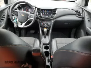 2020 Chevrolet Trax LT z VIN 3GNCJLSB2LL130256, wystawiony jako Copart lot #57955765 z przebiegiem 35 172 mil mil oraz Nie do naprawy • Non repairable. Historia ofert i sprzedaży dostępna na DreamBid. Obrazek 8.