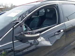 2015 Ford Edge SEL with VIN 2FMTK4J88FBB05259, listed as a IAAI auction lot 42043247 with 128,987 mi miles. Bid and sale history available at carsss.com. Image 17.