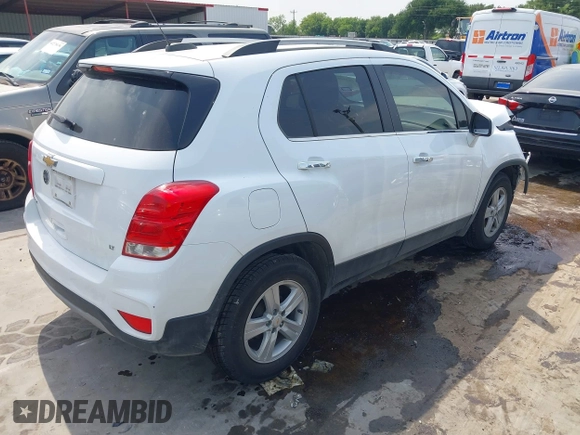2020 Chevrolet Trax LT with VIN KL7CJLSB2LB009170, listed as a IAAI auction lot 42285508 with 40,936 mi miles and . Bid and sale history available at DreamBid. Image 4.