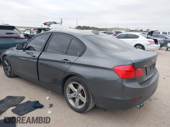 2015 BMW 3 Series 328i xDrive with VIN WBA3B5C56FF959868, listed as a IAAI auction lot 41219776 with 84,139 mi miles and . Bid and sale history available at DreamBid. Image 3.
