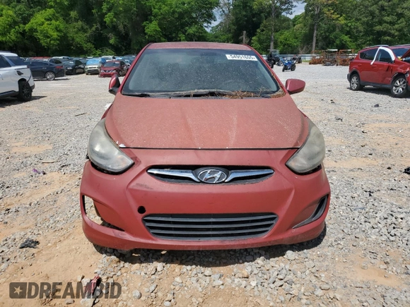 2012 Hyundai Accent GLS z VIN KMHCT4AE6CU047077, wystawiony jako Copart lot #54951655 z przebiegiem 153 614 mil mil oraz Tytuł czysty. Historia ofert i sprzedaży dostępna na DreamBid. Obrazek 5.