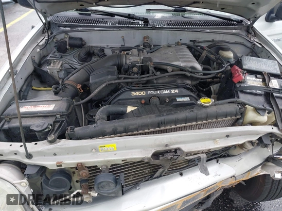 2003 Toyota Tacoma PreRunner z VIN 5TEGN92N13Z295384, wystawiony jako IAAI lot #42406105 z przebiegiem 194 171 mil mil oraz . Historia ofert i sprzedaży dostępna na DreamBid. Obrazek 10.