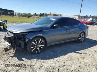 2019 Nissan Altima SR with VIN 1N4BL4CV6KC179697, listed as a Copart auction lot 50151675 with 64,570 mi miles and Salvage Title. Bid and sale history available at DreamBid. Image 1.