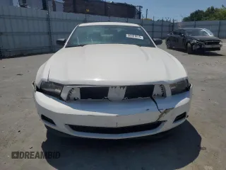 2012 Ford Mustang Premium with VIN 1ZVBP8AM0C5283038, listed as a Copart auction lot 58961615 with 140,727 mi miles and Salvage title. Bid and sale history available at DreamBid. Image 5.