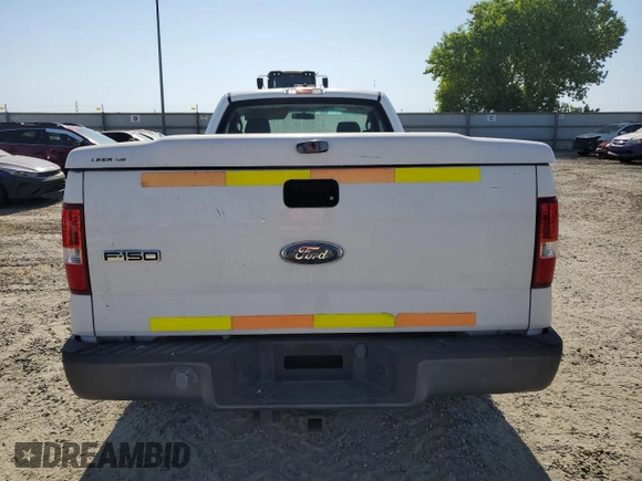2007 Ford F-150 XL z VIN 1FTRF12W97NA84166, wystawiony jako Copart lot #58049015 z przebiegiem 167 036 mil mil oraz Czysty tytuł • Clean title. Historia ofert i sprzedaży dostępna na DreamBid. Obrazek 6.