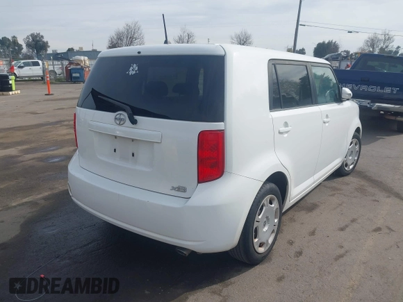 2008 Scion xB z VIN JTLKE50E581034657, wystawiony jako IAAI lot #41495286 z przebiegiem 116 441 mil mil oraz . Historia ofert i sprzedaży dostępna na DreamBid. Obrazek 4.