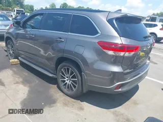 2017 Toyota Highlander XLE with VIN 5TDKZRFHXHS200344, listed as a IAAI auction lot 42616051 with 161,439 mi miles and . Bid and sale history available at DreamBid. Image 3.