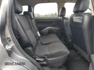 2013 Mitsubishi Outlander SE z VIN JA4JT3AW4DU000656, wystawiony jako Copart lot #51808395 z przebiegiem 158 479 mil mil oraz Szkoda całkowita • Salvage title. Historia ofert i sprzedaży dostępna na DreamBid. Obrazek 11.
