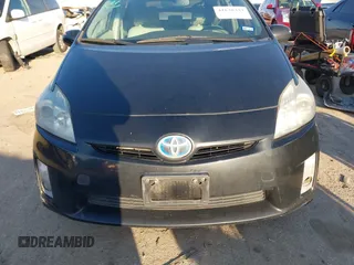 2011 Toyota Prius I with VIN JTDKN3DUXB0293692, listed as a IAAI auction lot 41628333 with 124,577 mi miles. Bid and sale history available at carsss.com. Image 12.