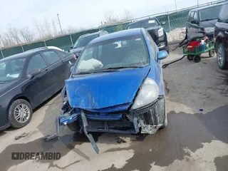 2007 Honda Fit Sport z VIN JHMGD38687S066337, wystawiony jako IAAI lot #41650915 z przebiegiem 227 776 mil mil oraz . Historia ofert i sprzedaży dostępna na DreamBid. Obrazek 13.