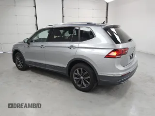 2022 Volkswagen Tiguan SE с VIN 3VV2B7AX0NM061085, выставлен на аукционе Copart как лот 59605465 с пробегом 56 735 миль миль и Чистый • Clean title. История ставок и продаж доступна на DreamBid. Изображение 2.