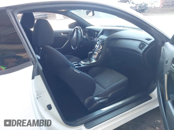 2016 Hyundai Genesis Coupe 3.8L Base with VIN KMHHT6KJ1GU131195, listed as a IAAI auction lot 42620870 with 69,792 mi miles and . Bid and sale history available at DreamBid. Image 5.