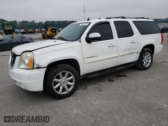 2008 GMC Yukon XL SLT w/4SB with VIN 1GKFC16028J194992, listed as a Copart auction lot 73526724 with 236,387 mi miles and Salvage Title. Bid and sale history available at carsss.com. Image 1.