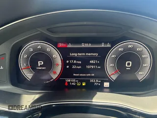 2019 Audi Q8 Premium Plus z VIN WA1BVAF15KD028897, wystawiony jako IAAI lot #42362513 z przebiegiem 108 105 mil mil oraz . Historia ofert i sprzedaży dostępna na DreamBid. Obrazek 7.