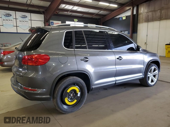 2016 Volkswagen Tiguan R-Line with VIN WVGBV7AX6GW052539, listed as a Copart auction lot 53381925 with 124,626 mi miles and Salvage Title. Bid and sale history available at DreamBid. Image 3.