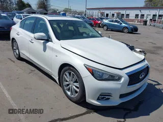 2014 Infiniti Q50 Premium with VIN JN1BV7APXEM691474, listed as a IAAI auction lot 41884939 with 135,559 mi miles. Bid and sale history available at carsss.com. Image 1.