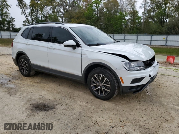 2020 Volkswagen Tiguan SE with VIN 3VV3B7AX6LM081066, listed as a Copart auction lot 50236695 with 54,857 mi miles and Non Repairable. Bid and sale history available at DreamBid. Image 4.