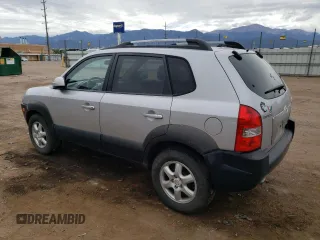 2005 Hyundai Tucson GLS with VIN KM8JN72D05U139992, listed as a Copart auction lot 70786014 with 108,827 mi miles and Salvage Title. Bid and sale history available at carsss.com. Image 2.