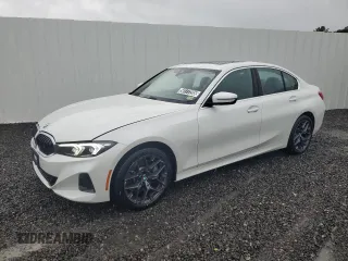2025 BMW 3 Series 330i xDrive z VIN 3MW89CW03S8F06056, wystawiony jako Copart lot #56177205 z przebiegiem 7 899 mil mil oraz Czysty tytuł • Clean title. Historia ofert i sprzedaży dostępna na DreamBid. Obrazek 1.