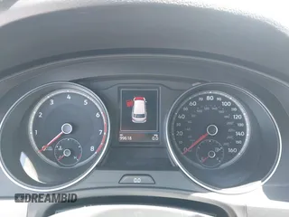2018 Volkswagen Atlas SE с VIN 1V2DR2CA9JC502205, выставлен на аукционе IAAI как лот 41983821 с пробегом 99 618 миль миль и . История ставок и продаж доступна на DreamBid. Изображение 7.