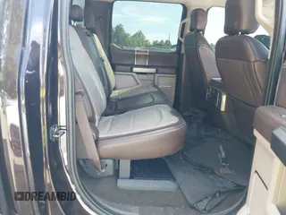 2018 Ford F-250 XL with VIN 1FT7W2BT5JEC36583, listed as a IAAI auction lot 40254495 with 137,845 mi miles and . Bid and sale history available at DreamBid. Image 8.