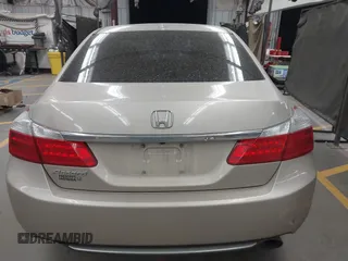 2013 Honda Accord Sdn EX-L with VIN 1HGCR2F84DA093540, listed as a IAAI auction lot 41933156 with 63,100 mi miles. Bid and sale history available at carsss.com. Image 17.