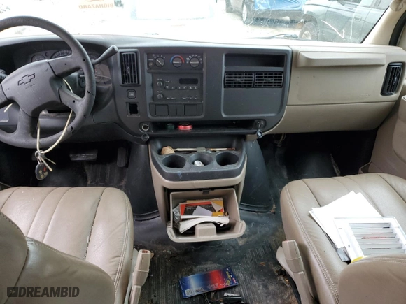 2005 Chevrolet Express Cargo Van with VIN 1GCFG15X051168059, listed as a Copart auction lot 88302095 with 0 mi miles and Salvage Title. Bid and sale history available at carsss.com. Image 8.