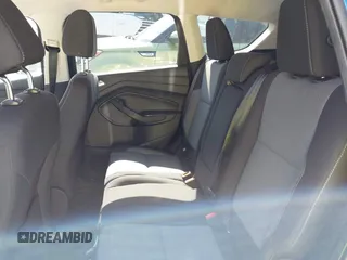 2017 Ford Escape SE z VIN 1FMCU0G95HUB75348, wystawiony jako IAAI lot #41790288 z przebiegiem 55 129 mil mil oraz . Historia ofert i sprzedaży dostępna na DreamBid. Obrazek 8.