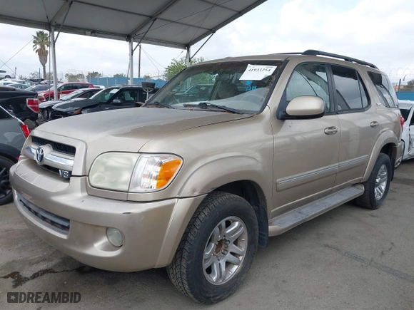 2005 Toyota Sequoia SR5 with VIN 5TDZT34AX5S246092, listed as a IAAI auction lot 41933254 with 244,865 mi miles. Bid and sale history available at carsss.com. Image 2.