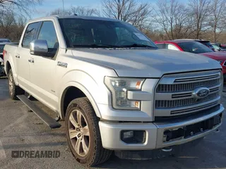 2015 Ford F-150 XLT with VIN 1FTEW1EG0FFA50810, listed as a IAAI auction lot 41443474 with 232,646 mi miles. Bid and sale history available at carsss.com. Image 1.
