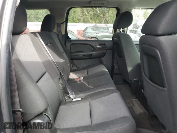 2011 Chevrolet Suburban z VIN 1GNSKHE3XBR184616, wystawiony jako Copart lot #86051484 z przebiegiem 136 597 mil mil oraz Szkoda całkowita • Salvage title. Historia ofert i sprzedaży dostępna na DreamBid. Obrazek 11.