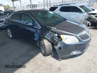 2014 Buick Verano с VIN 1G4PP5SK6E4104901, выставлен на аукционе IAAI как лот 42595970 с пробегом 143 392 миль миль и . История ставок и продаж доступна на DreamBid. Изображение 1.