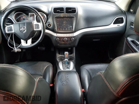 2018 Dodge Journey GT z VIN 3C4PDCEG9JT380955, wystawiony jako Copart lot #83357584 z przebiegiem 147 038 mil mil oraz Szkoda całkowita • Salvage title. Historia ofert i sprzedaży dostępna na DreamBid. Obrazek 8.