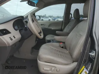 2014 Toyota Sienna LE AAS with VIN 5TDKK3DC5ES440437, listed as a Copart auction lot 52779895 with Not Provided miles and Salvage Title. Bid and sale history available at DreamBid. Image 7.