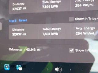 2021 Tesla Model 3 Performance with VIN 5YJ3E1EC1MF063445, listed as a IAAI auction lot 41293243 with 43,143 mi miles and . Bid and sale history available at DreamBid. Image 15.