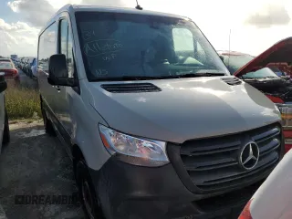 2021 Mercedes-Benz Sprinter Cargo with VIN W1Y70BGY0MT066375, listed as a Copart auction lot 75641534 with Not Provided miles and Salvage Title. Bid and sale history available at carsss.com. Image 5.