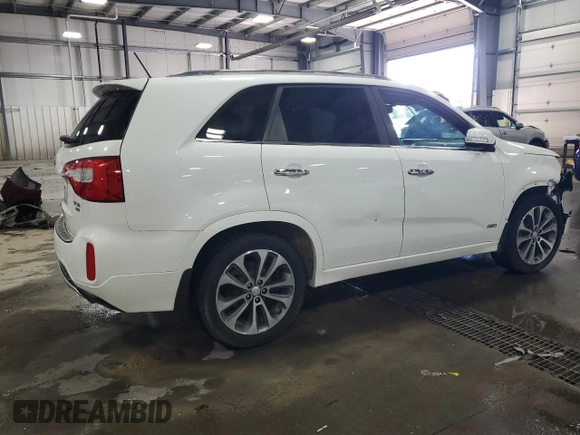 2014 Kia Sorento SX with VIN 5XYKWDA74EG543394, listed as a Copart auction lot 52903585 with 136,977 mi miles and Salvage Title. Bid and sale history available at DreamBid. Image 3.